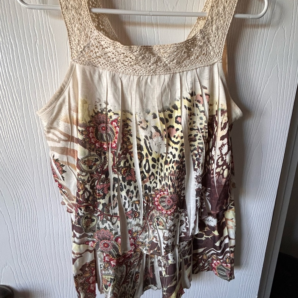 Crochet-Yoke Floral & Animal Print Tank Top in Cream